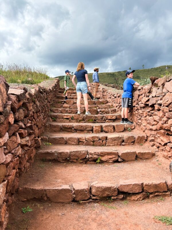 steps in Pikillaqta