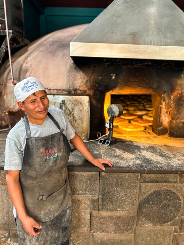 man by fire oven in Oropesa